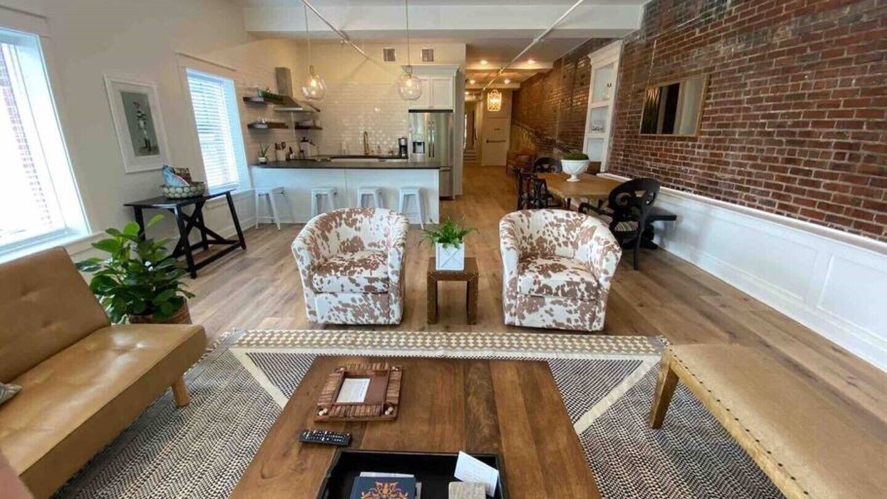 Photo of Livingroom in Downtown Louisville