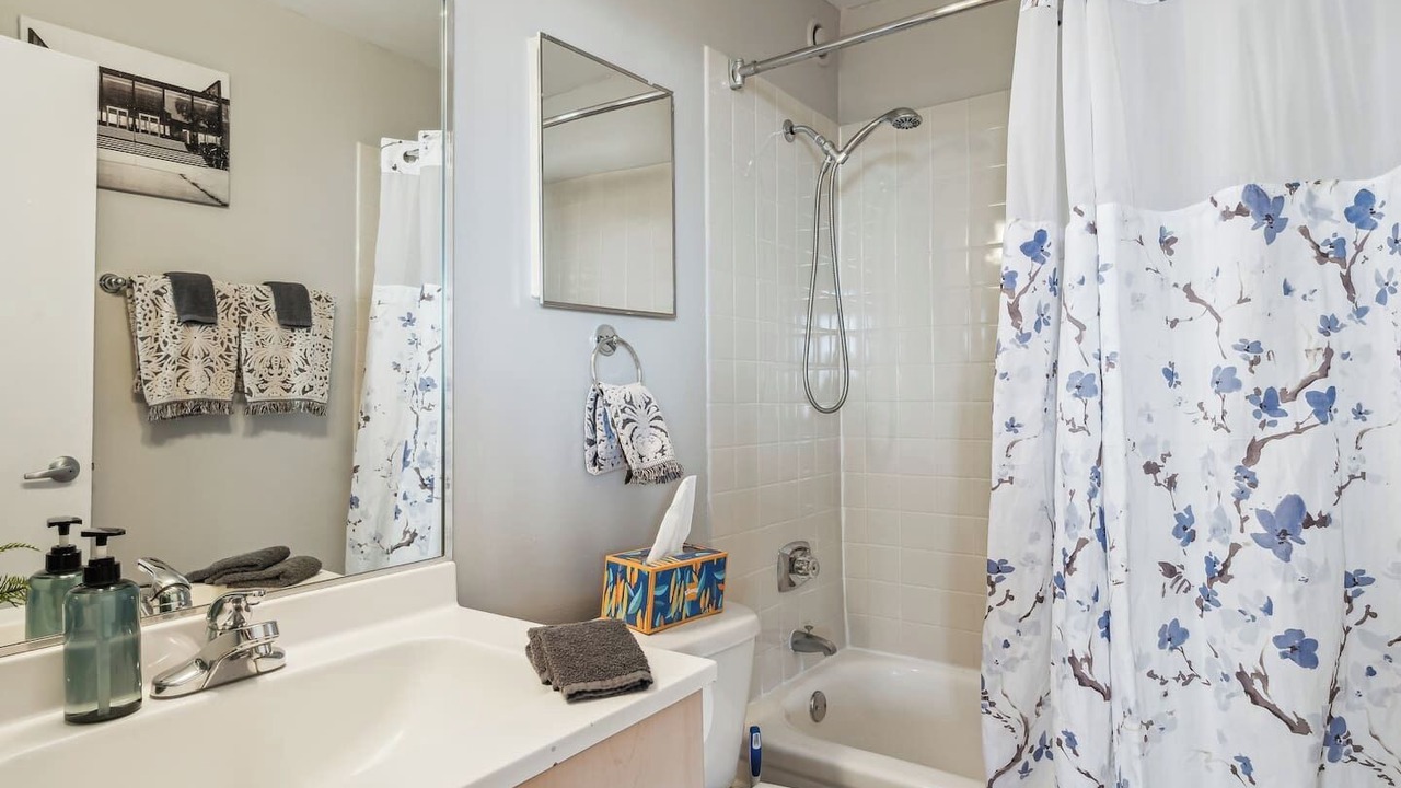 Photo of Bathroom in South Loop