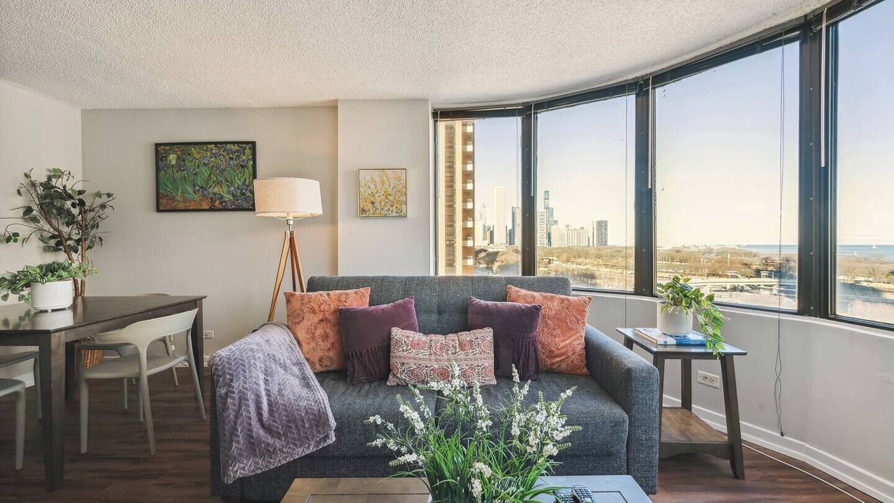Photo of Livingroom in South Loop