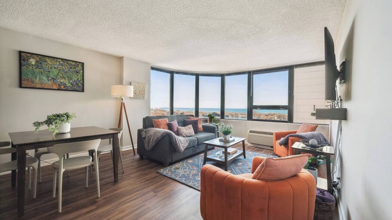 Photo of Livingroom in South Loop