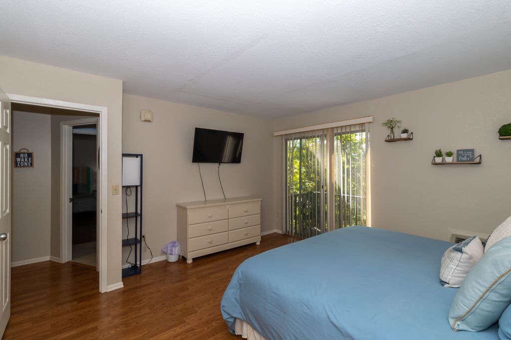 Photo of Bedroom in Lake of the Ozarks