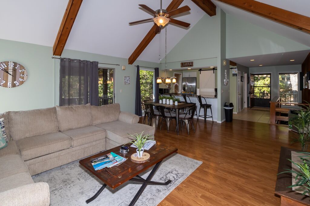 Photo of Bedroom in Lake of the Ozarks