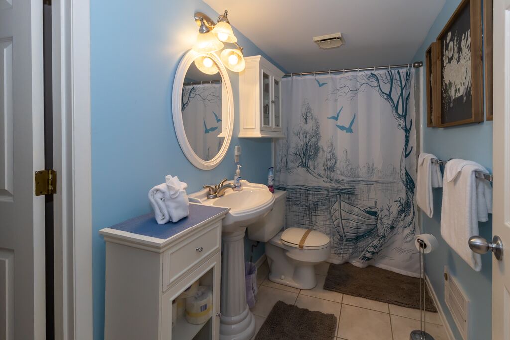 Photo of Bathroom in Lake of the Ozarks