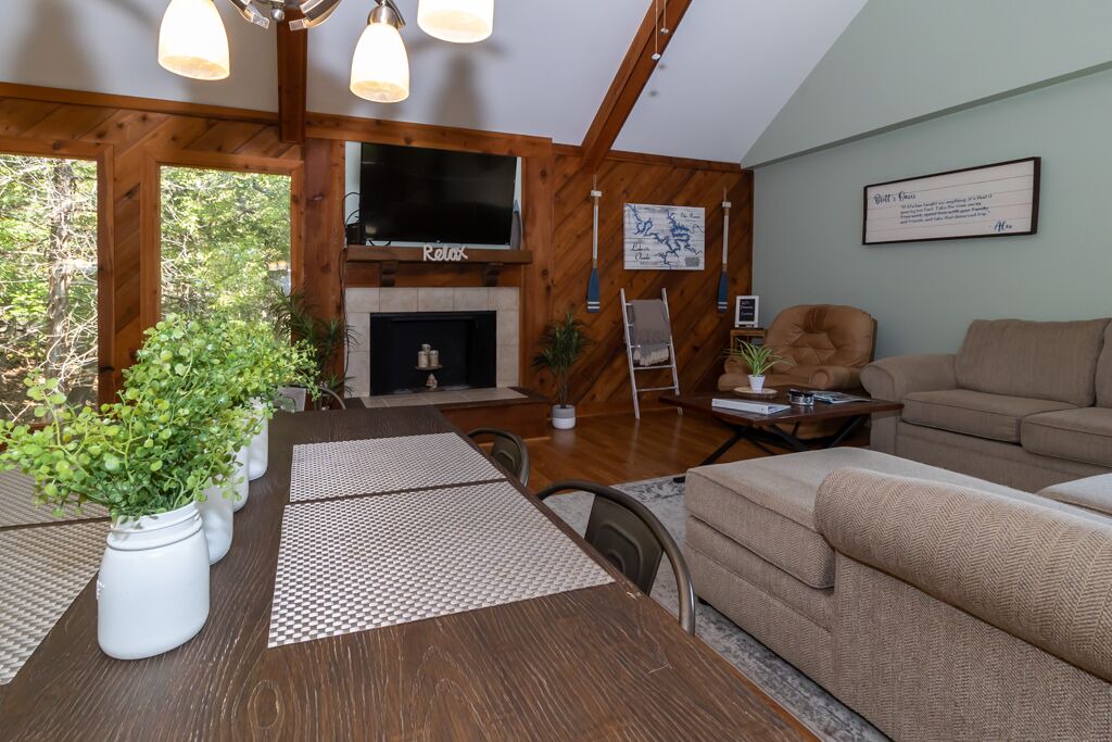 Photo of Livingroom in Lake of the Ozarks