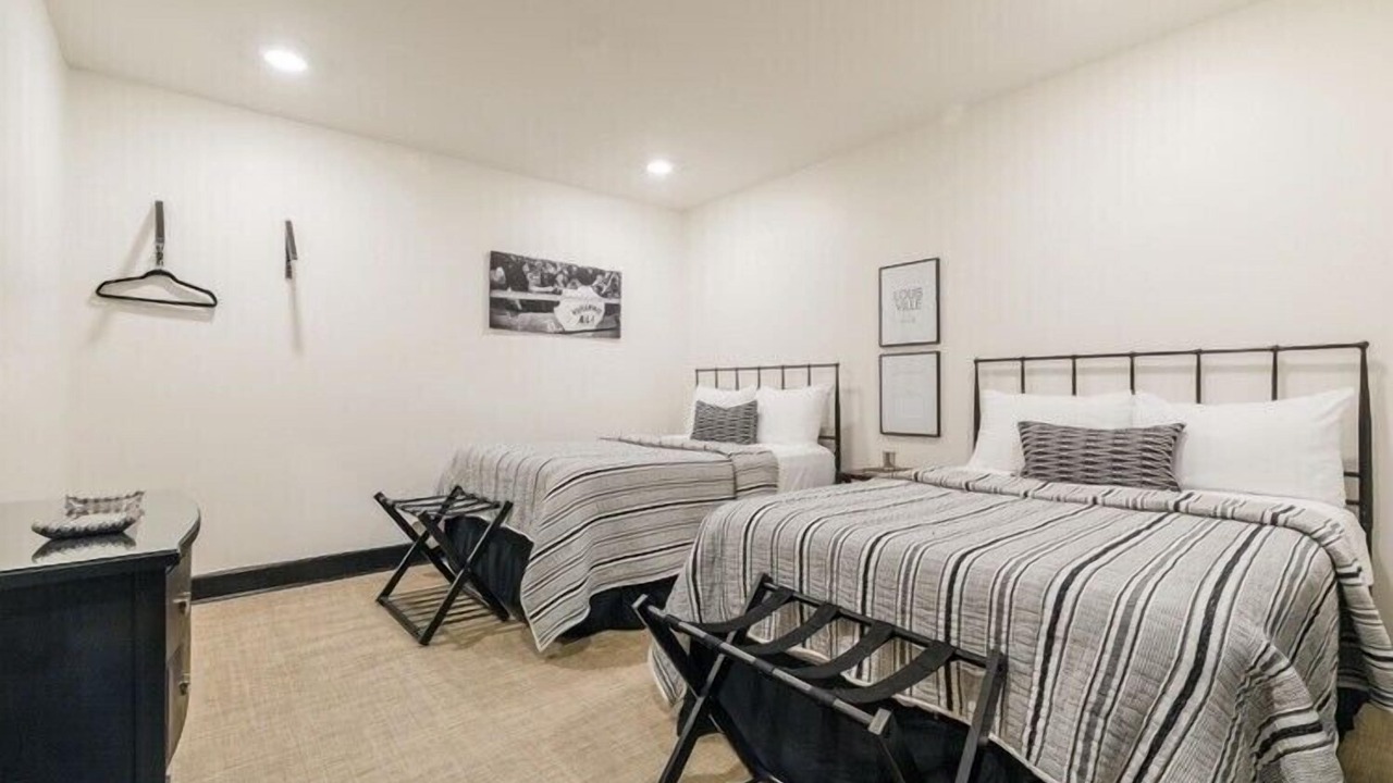 Photo of Bedroom in West Main Historic District