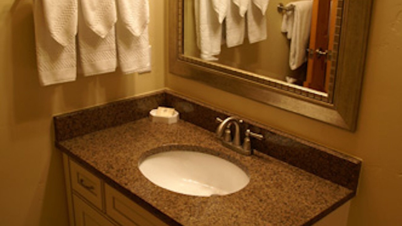 Photo of Bathroom in Highland Meadows
