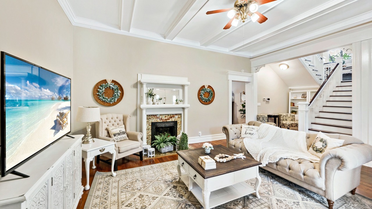 Photo of Livingroom in Brazos