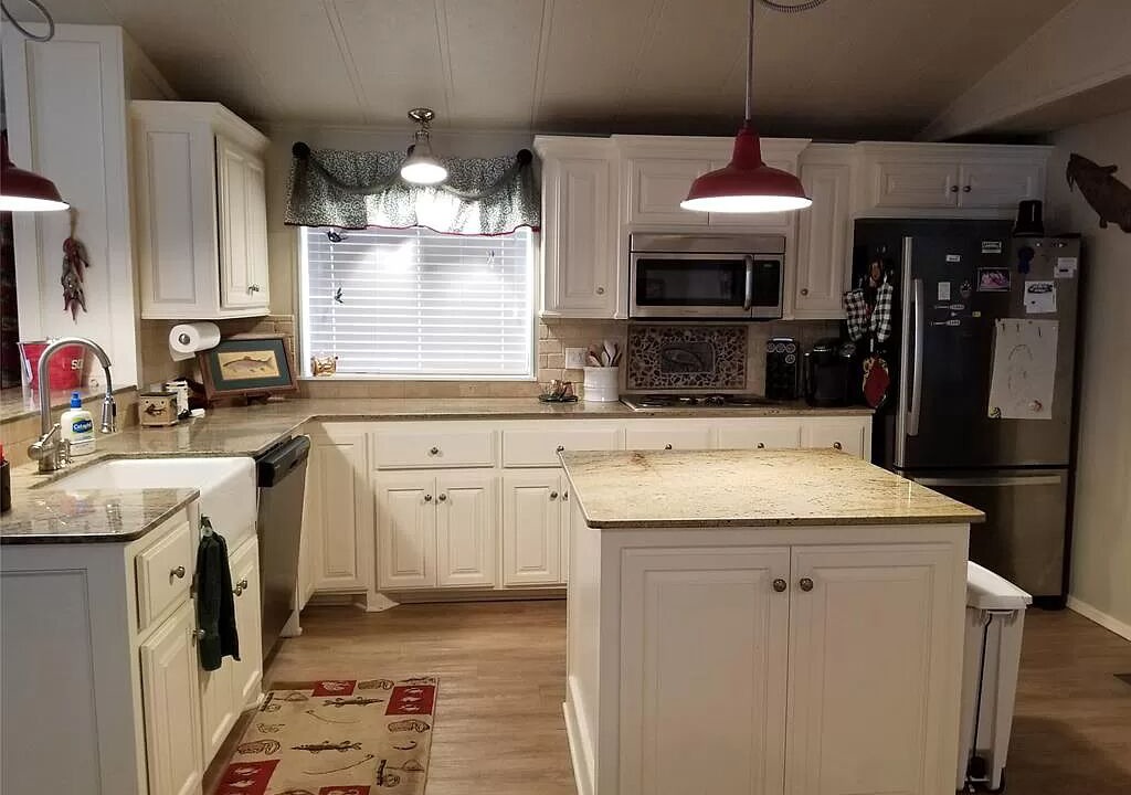 Photo of Kitchen in Hoyt
