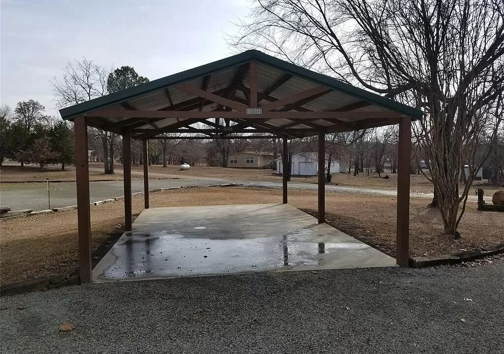 Photo of Outdoor in Hoyt