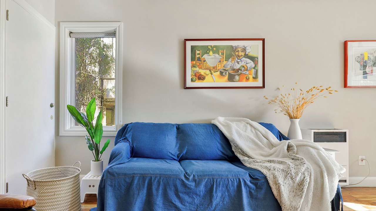 Photo of Livingroom in Anza Vista