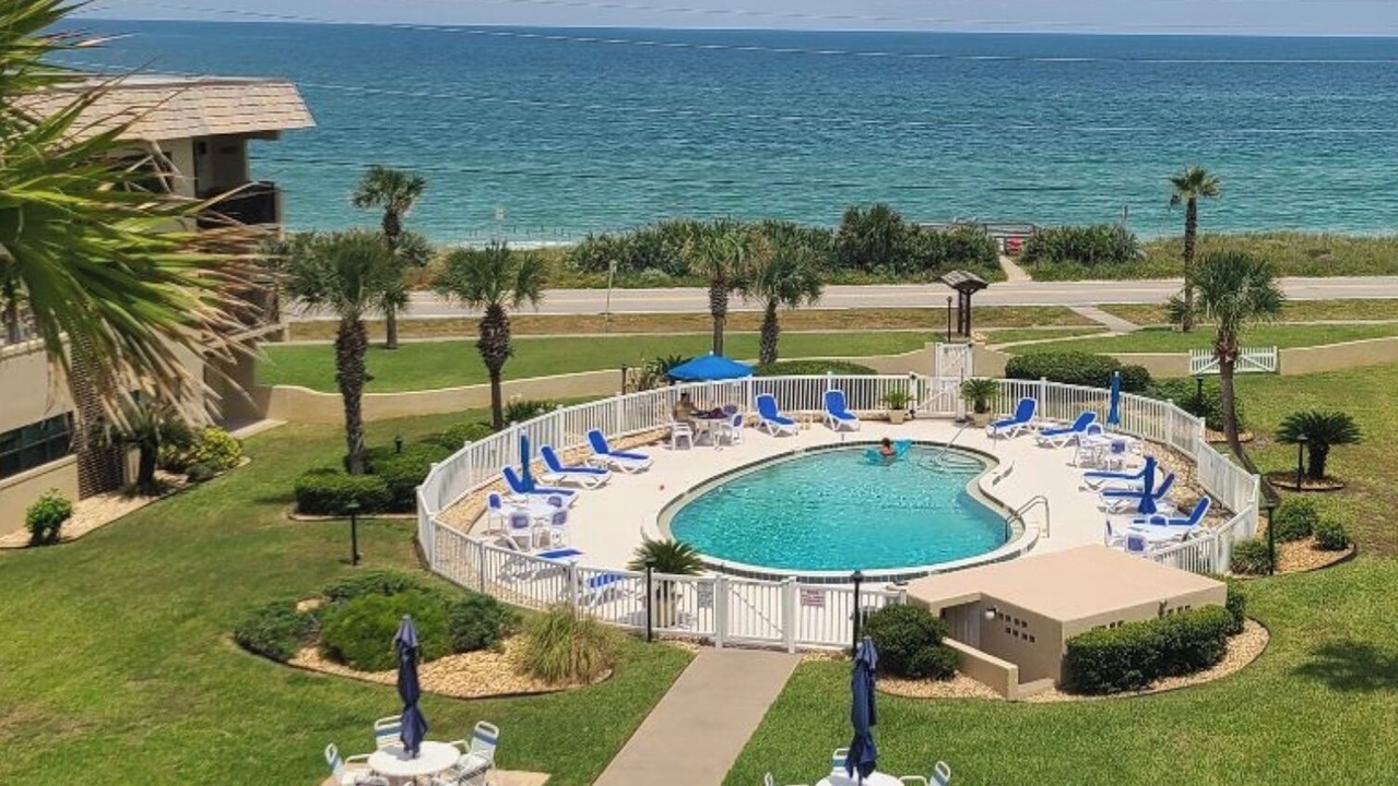 Photo of Outdoor in Breakers