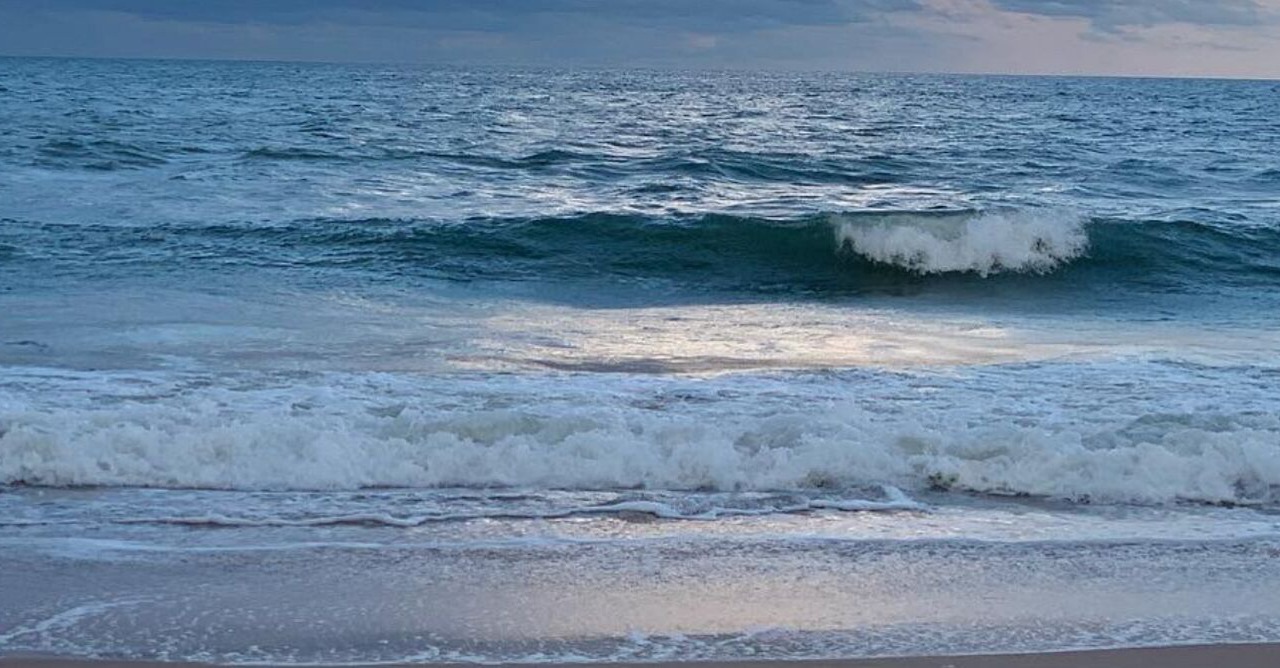 Photo of Others in Breakers