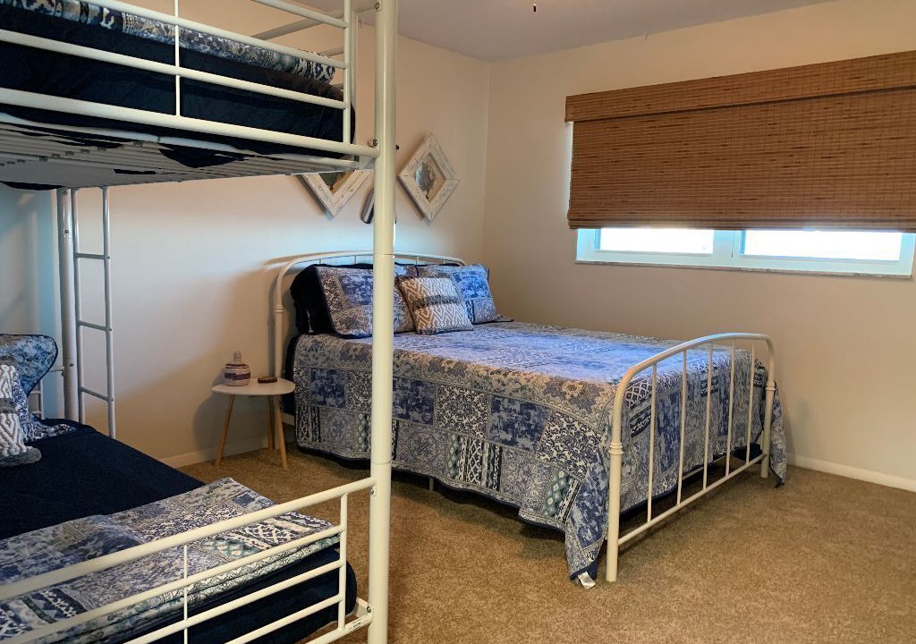 Photo of Bedroom in Breakers