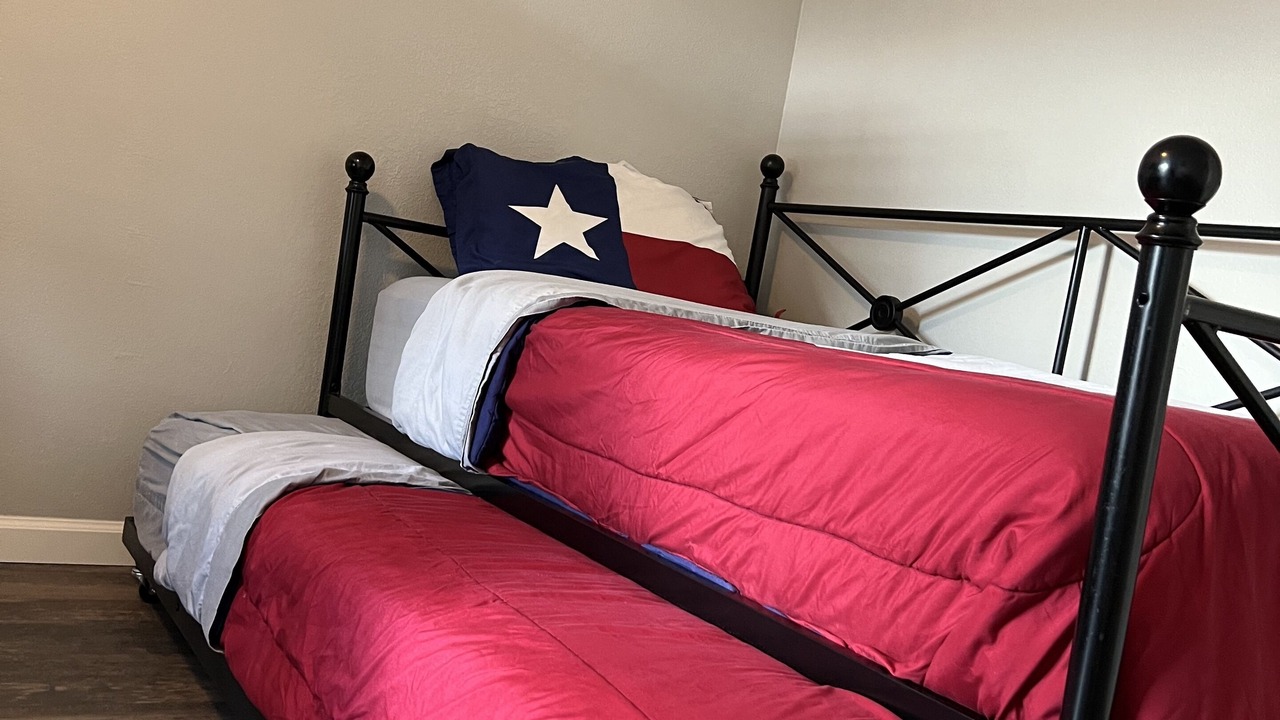 Photo of Bedroom in Dennis