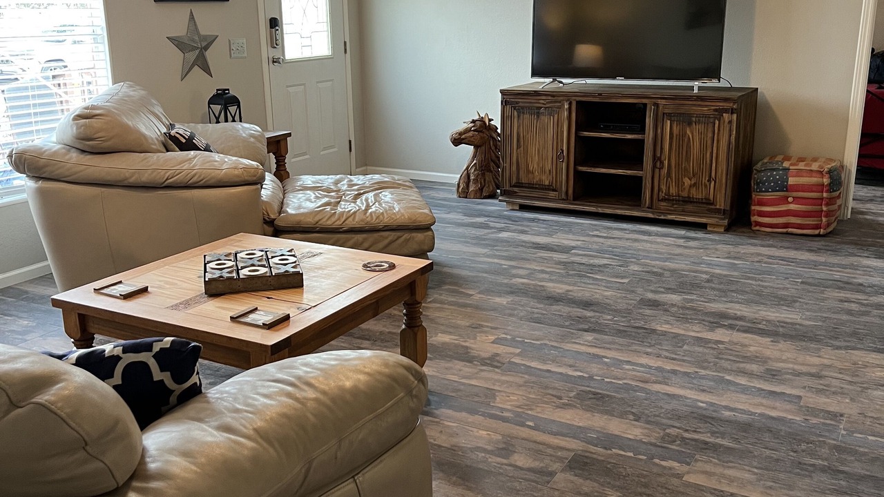Photo of Livingroom in Dennis