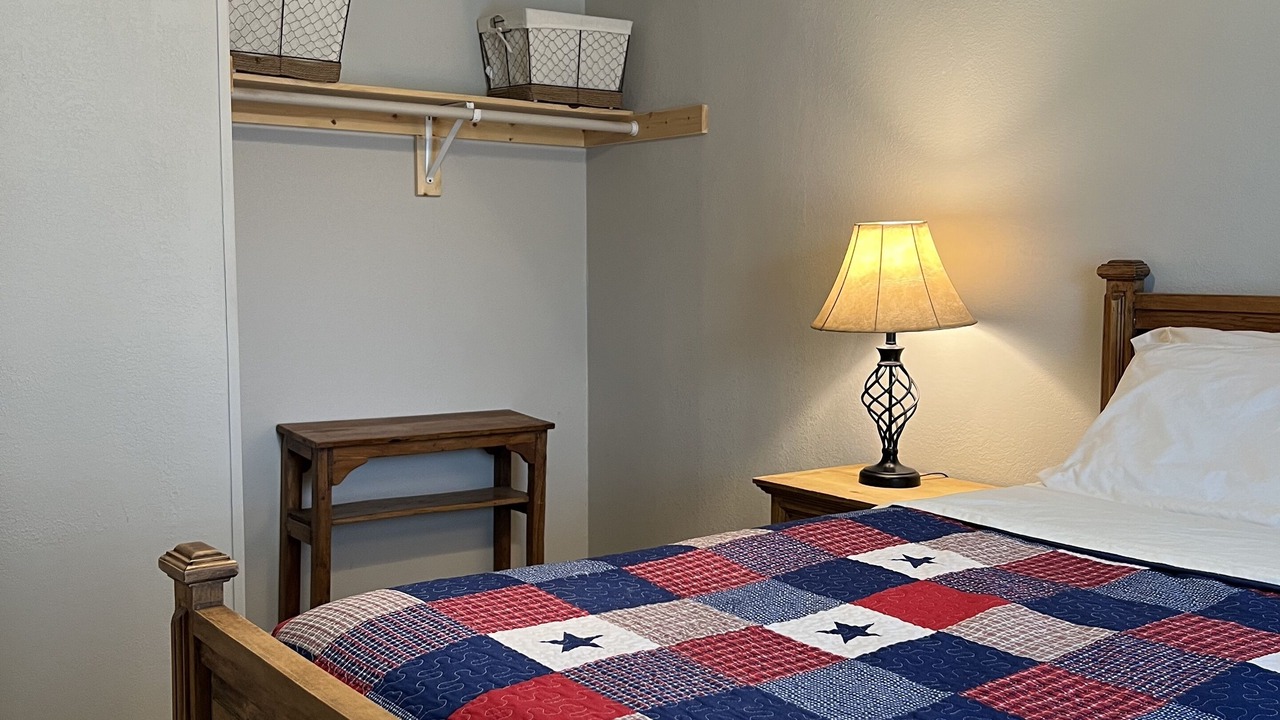 Photo of Bedroom in Dennis