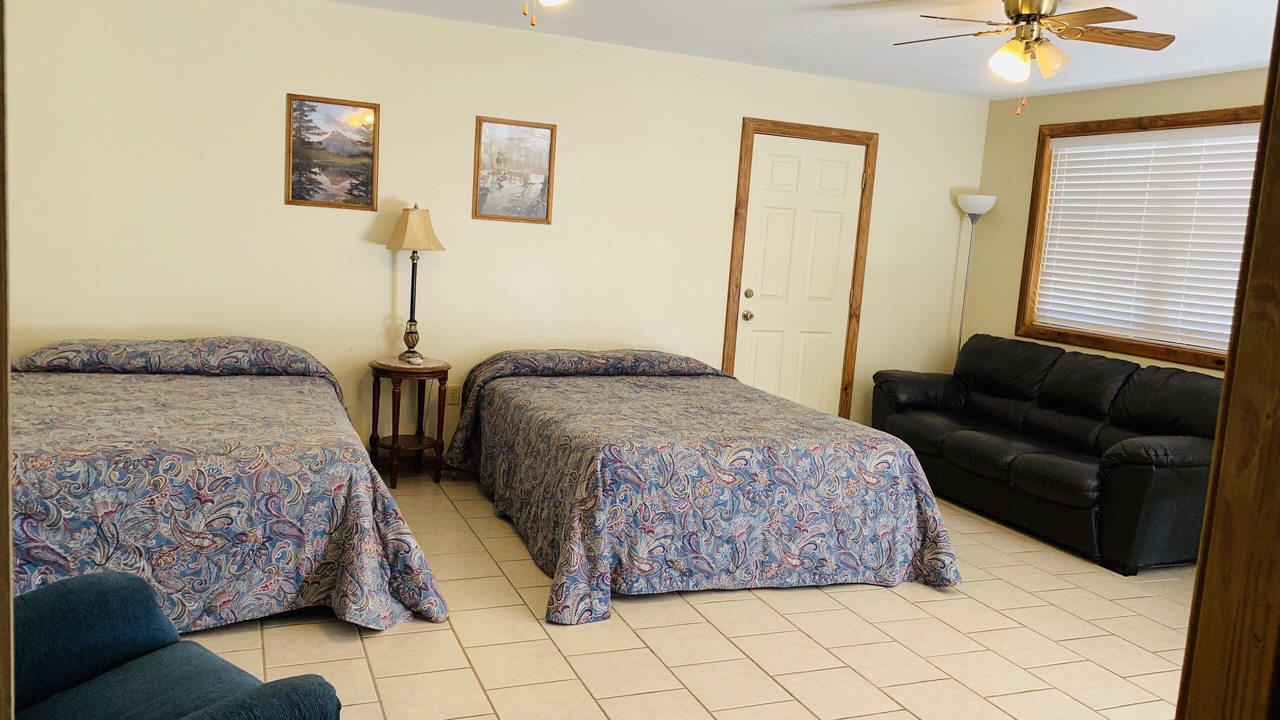 Photo of Bedroom in Milam