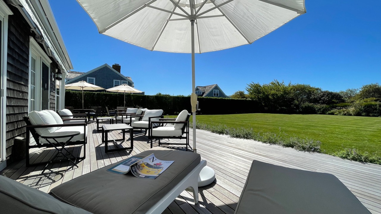 Photo of Patio Balcony in Siasconset