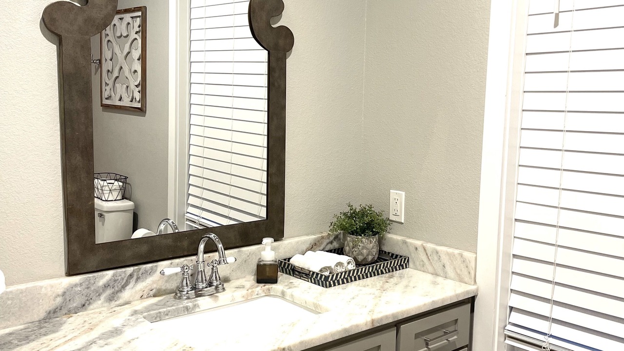 Photo of Bathroom in Sulphur Springs