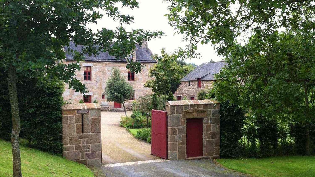 Photo of Others in Saint-Etienne-en-Cogles
