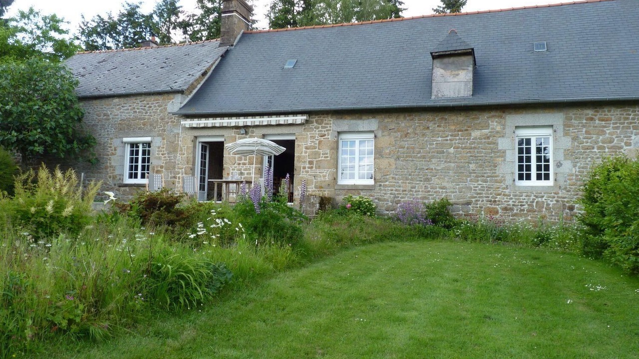 Photo of Outdoor in Saint-Etienne-en-Cogles