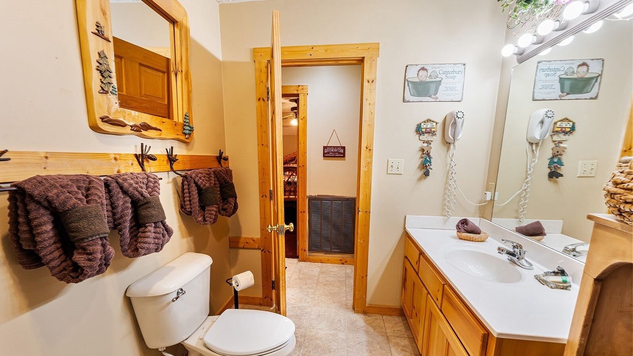Photo of Bathroom in Pigeon Forge