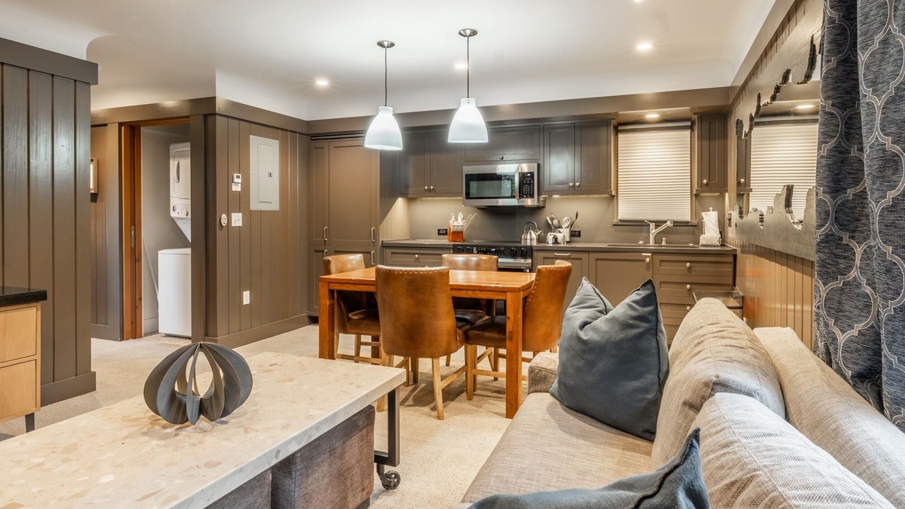 Photo of Livingroom in Homewood