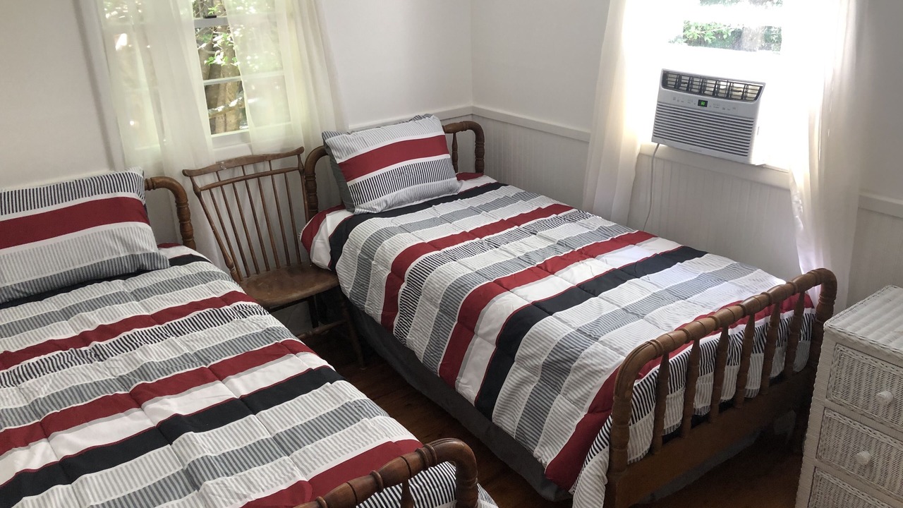 Photo of Bedroom in Noyack