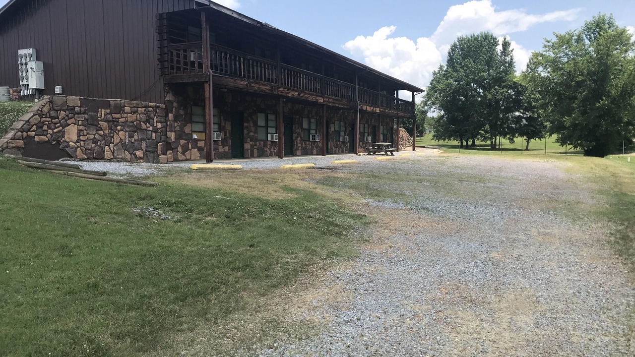 Photo of Outdoor in Hardin