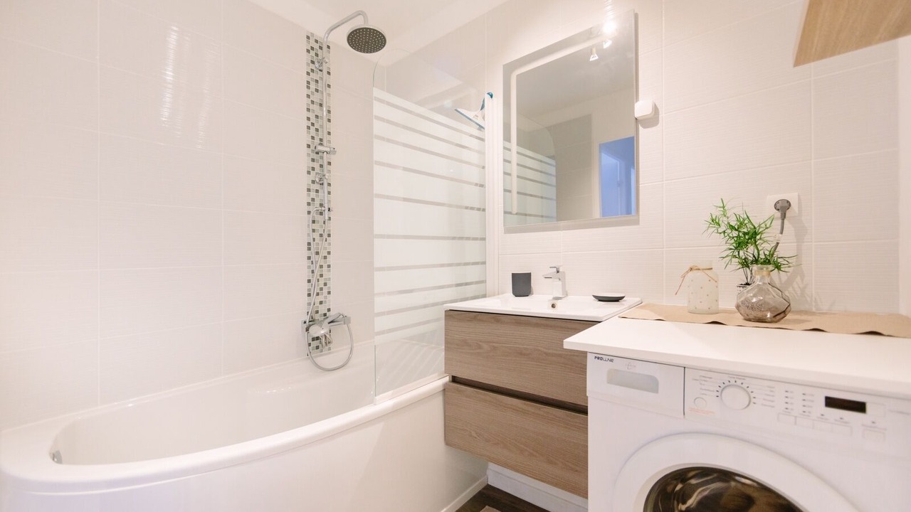 Photo of Bathroom in Madeleine-Champ de Mars