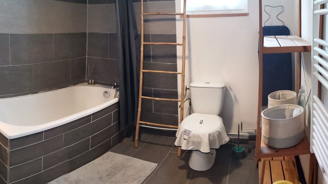 Photo of Bathroom in La Plaine-sur-Mer