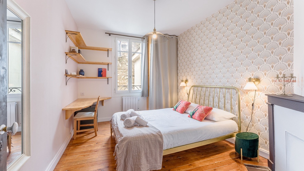 Photo of Bedroom in Decre-Cathedrale