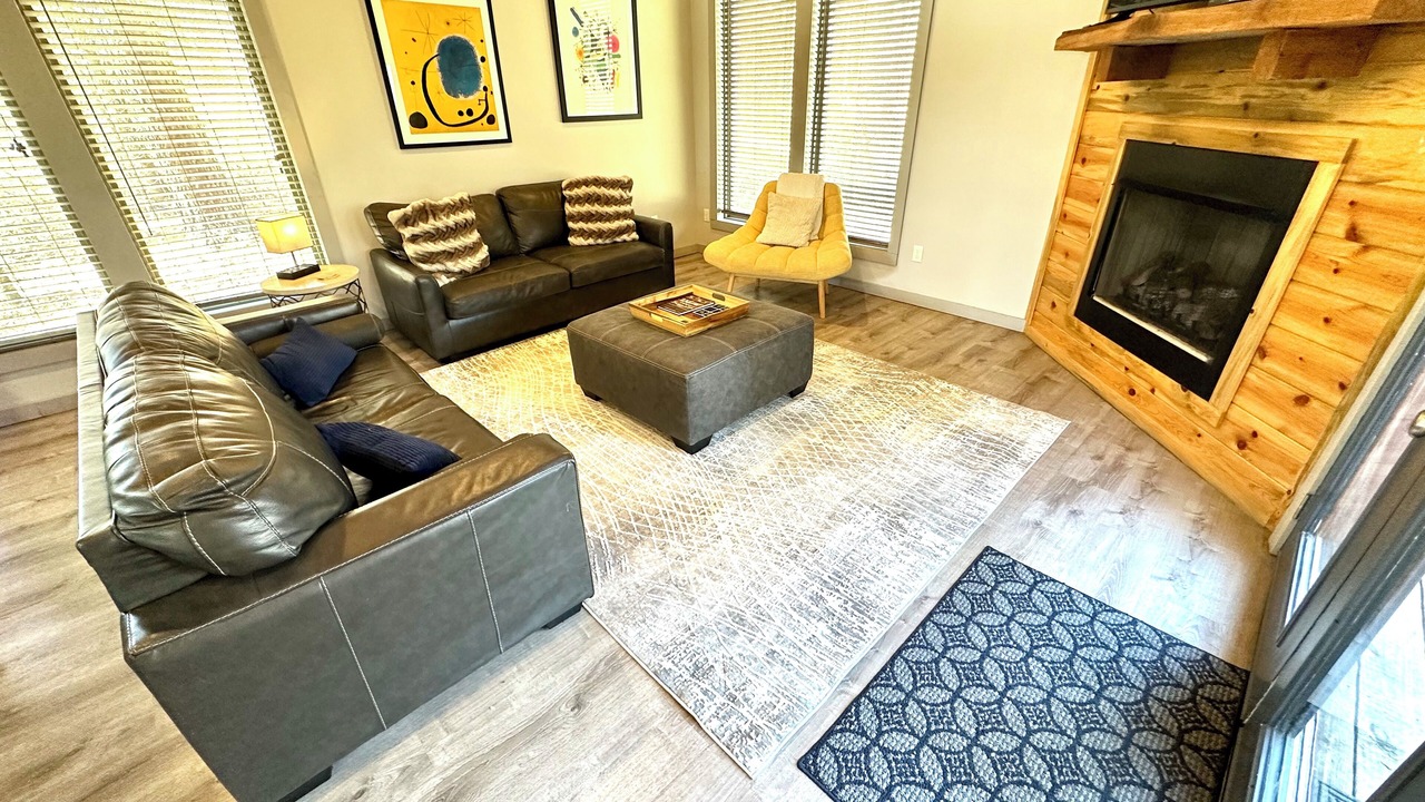 Photo of Livingroom in Broken Bow