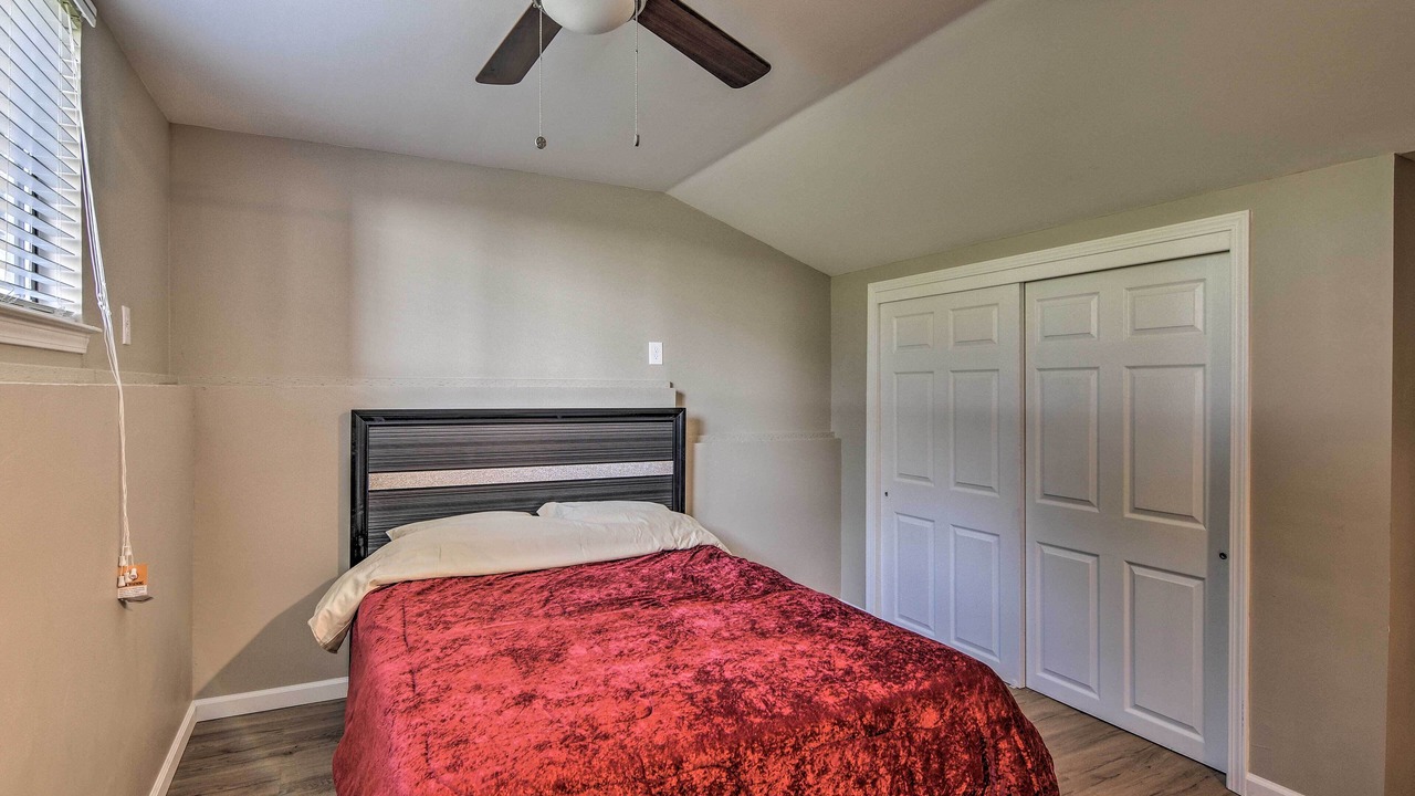 Photo of Others in Folsom