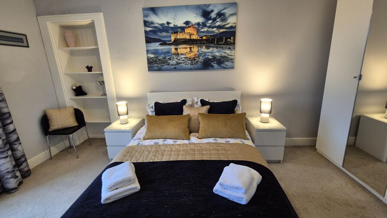 Photo of Bedroom in Largs