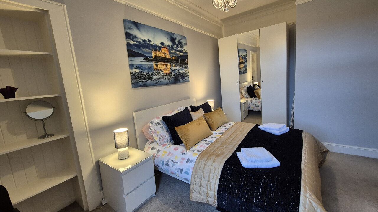 Photo of Bedroom in Largs