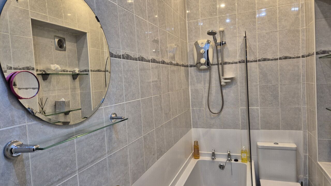 Photo of Bathroom in Largs