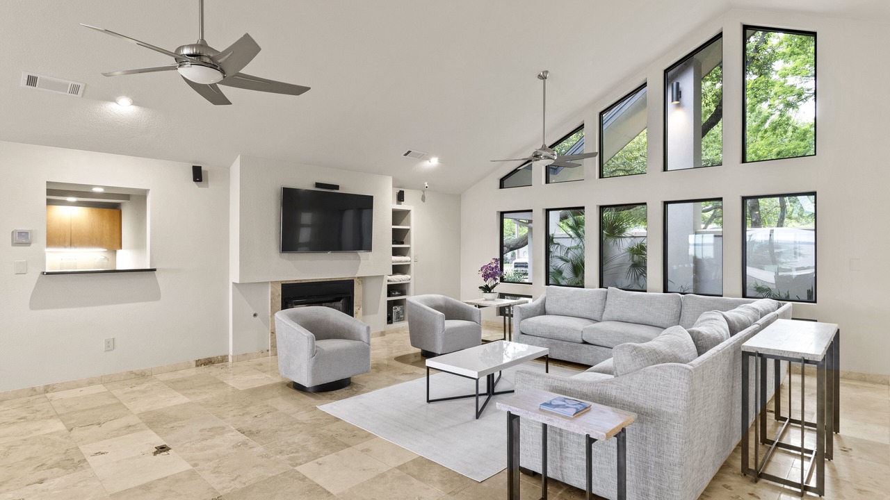 Photo of Livingroom in Leisure Land