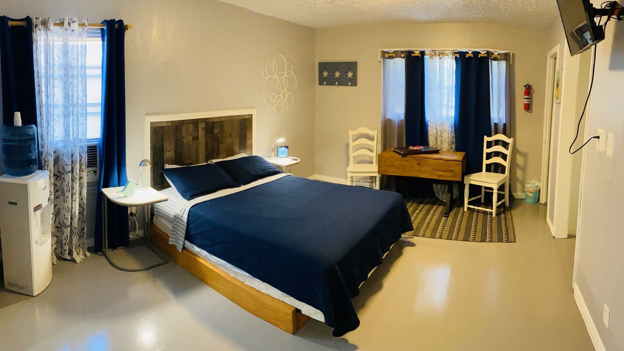 Photo of Bedroom in Edgebrook