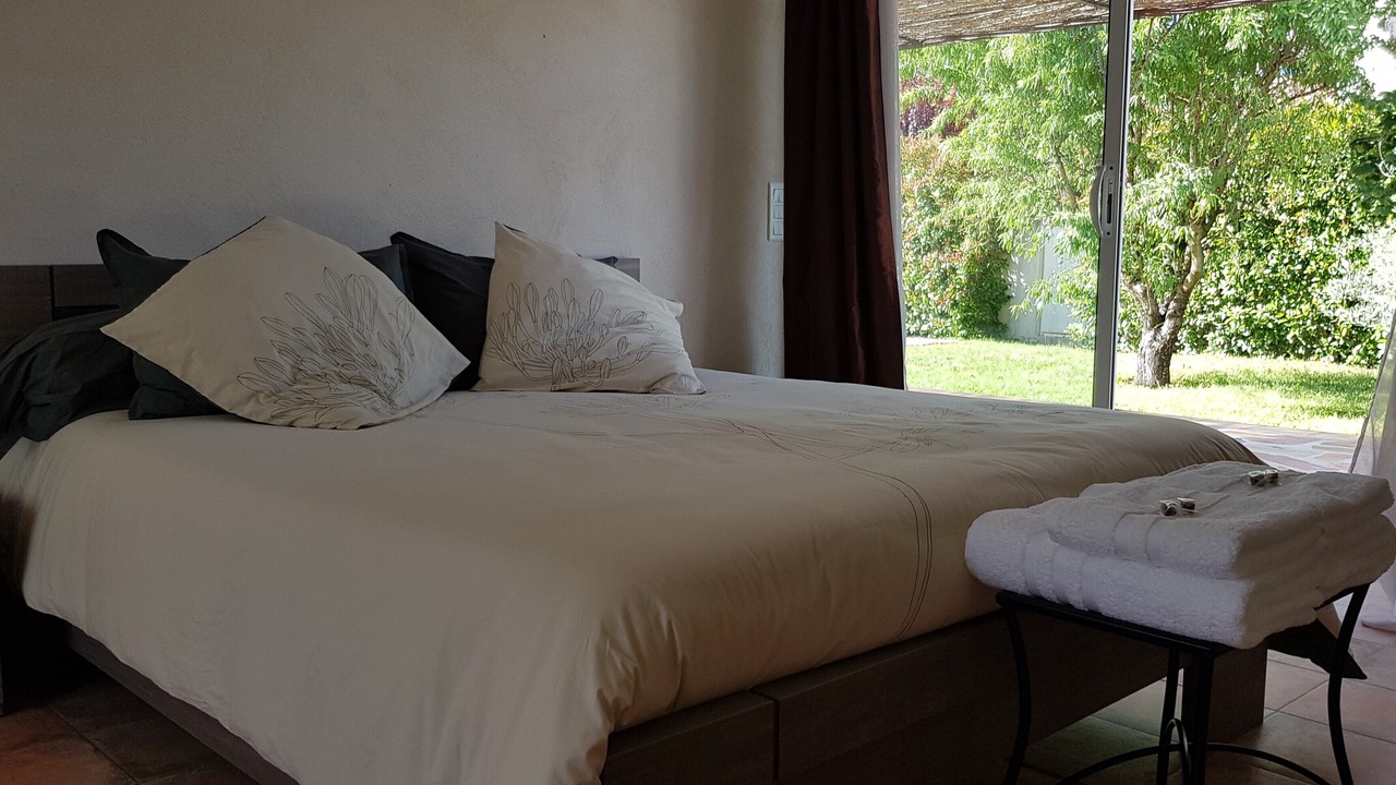 Photo of Bedroom in Gemenos