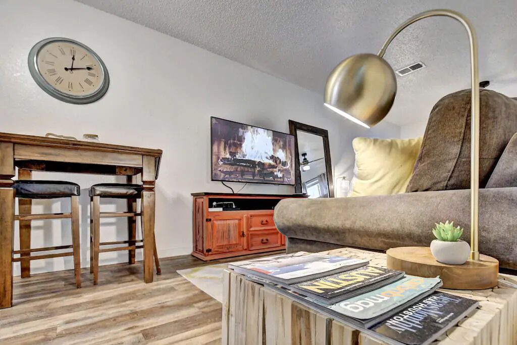 Photo of Livingroom in Hyde Park
