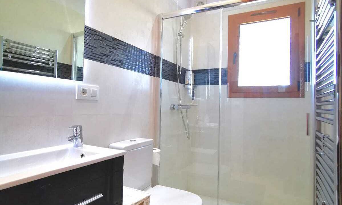 Photo of Bathroom in Rafol de Almunia