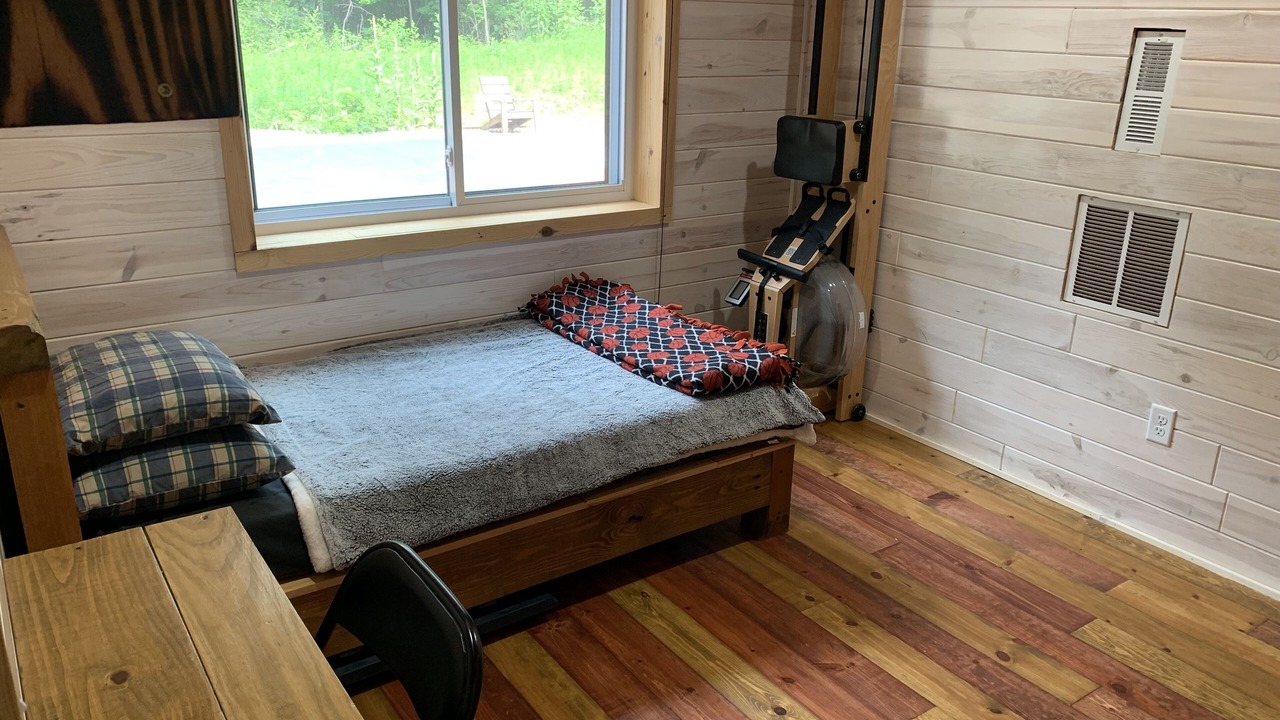 Photo of Bedroom in Belding