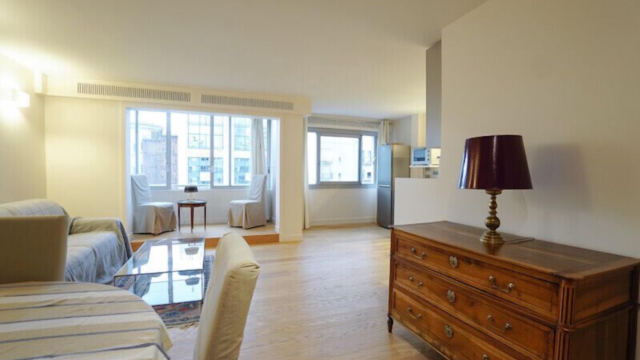 Photo of Livingroom in Levallois-Perret