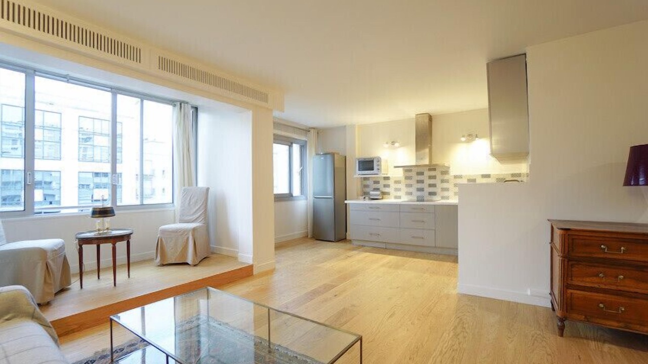 Photo of Livingroom in Levallois-Perret