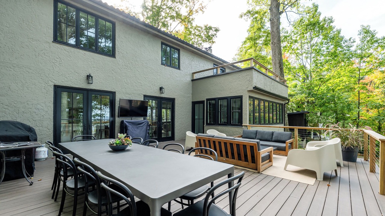 Photo of Outdoor in Lakeside