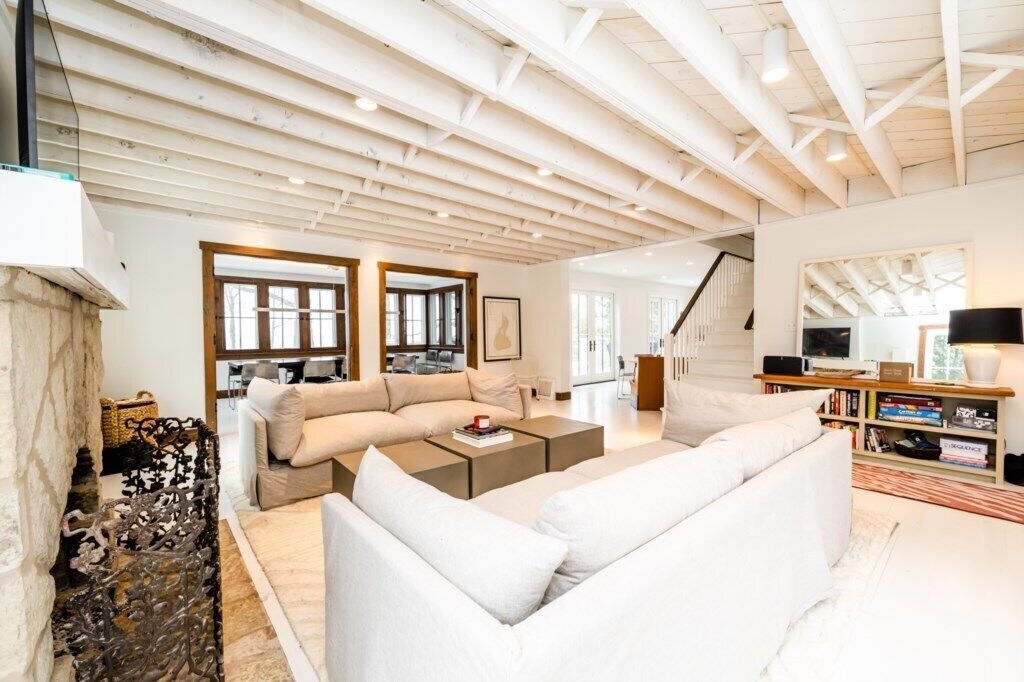 Photo of Bedroom in Lakeside