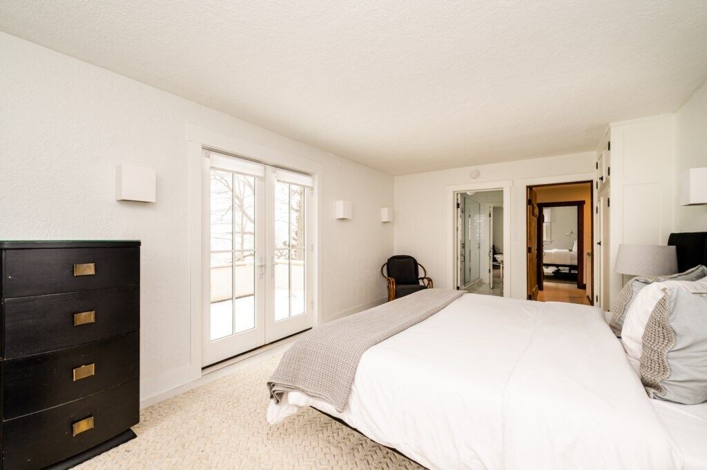 Photo of Others in Lakeside