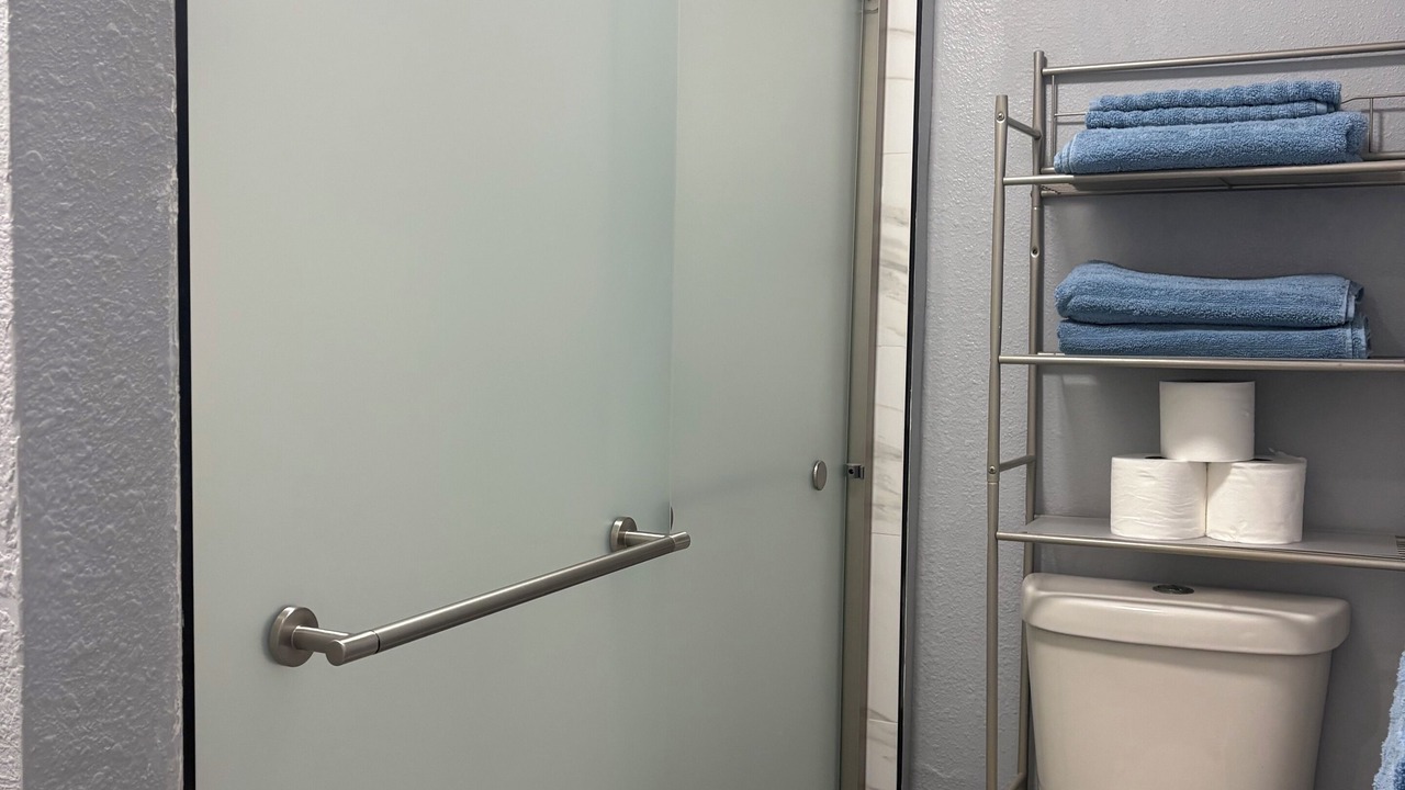 Photo of Bathroom in Greater Northdale