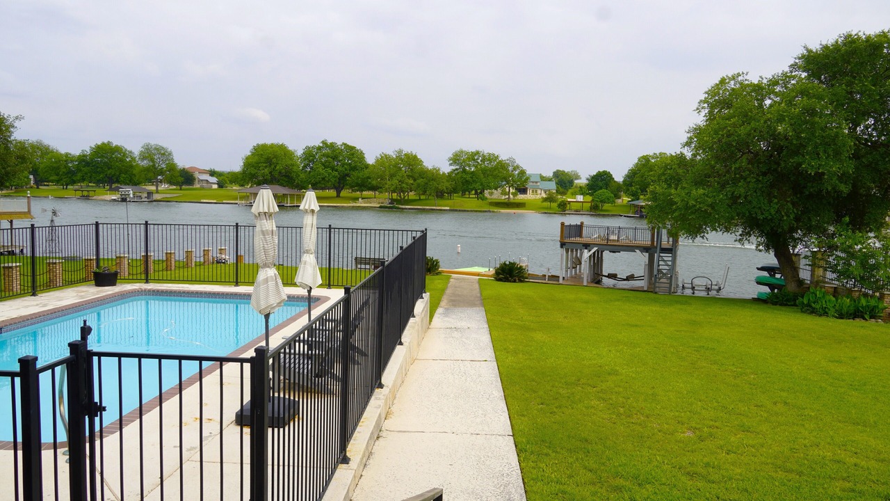 Photo of Outdoor in Kingsland